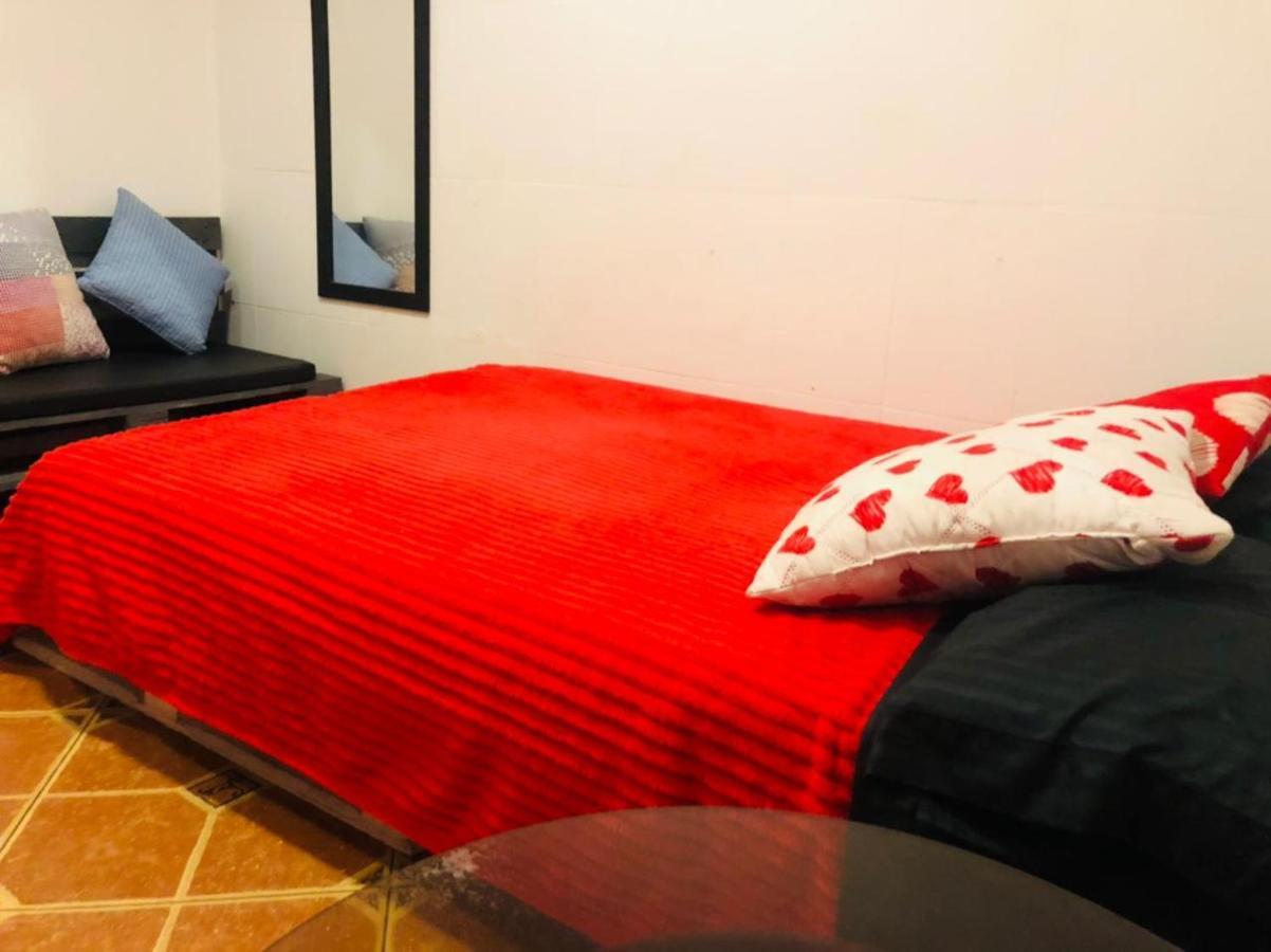 Pensión Casa Egos Pop Medellín